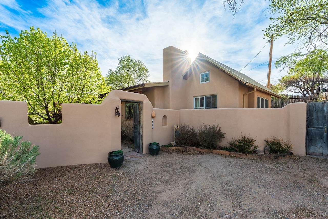 520 Gonzales Road - Photo 1