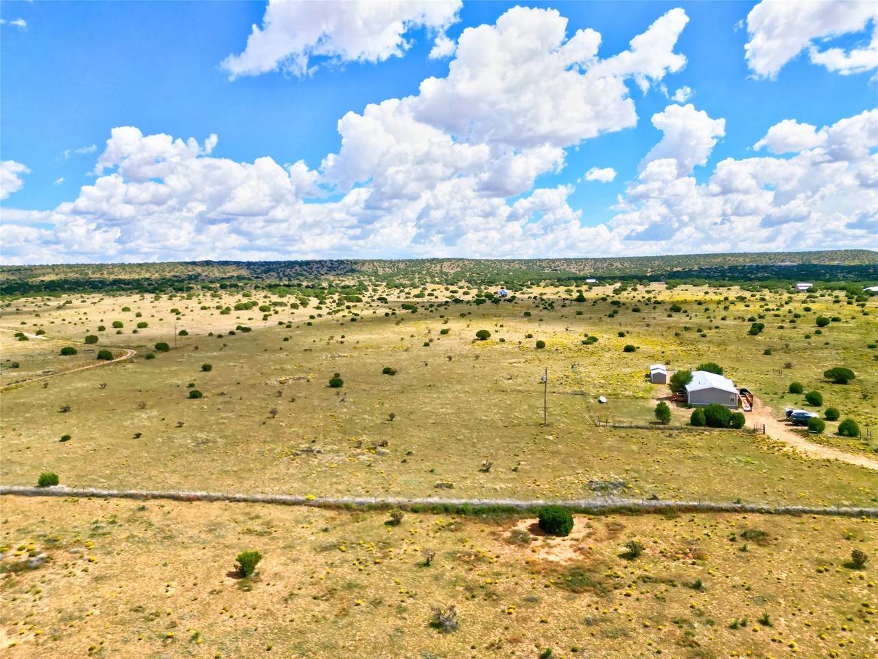 https://bt-photos.global.ssl.fastly.net/santafe/1280_boomver_1_202601855-2.jpg