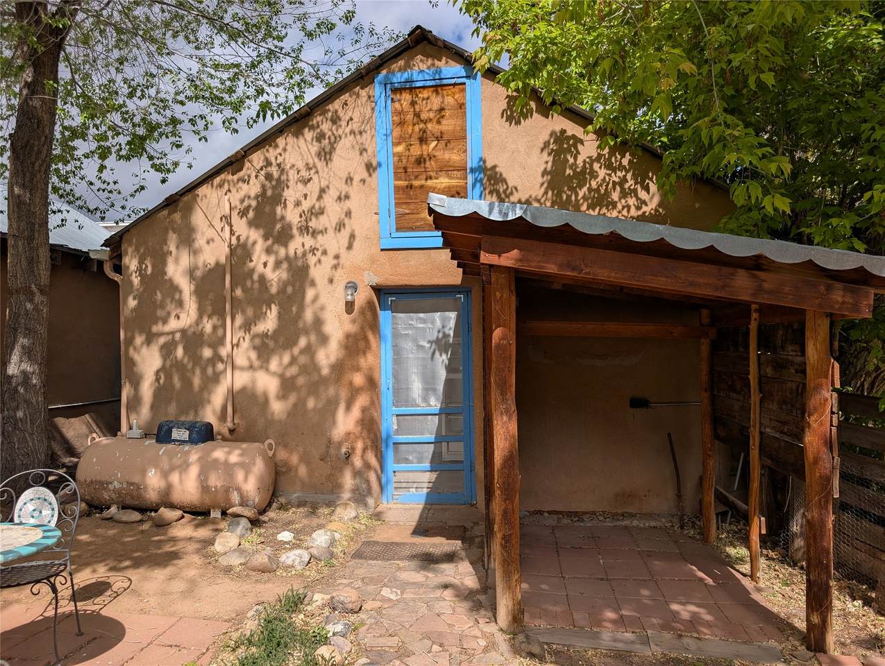 https://bt-photos.global.ssl.fastly.net/santafe/1280_boomver_1_202601897-2.jpg