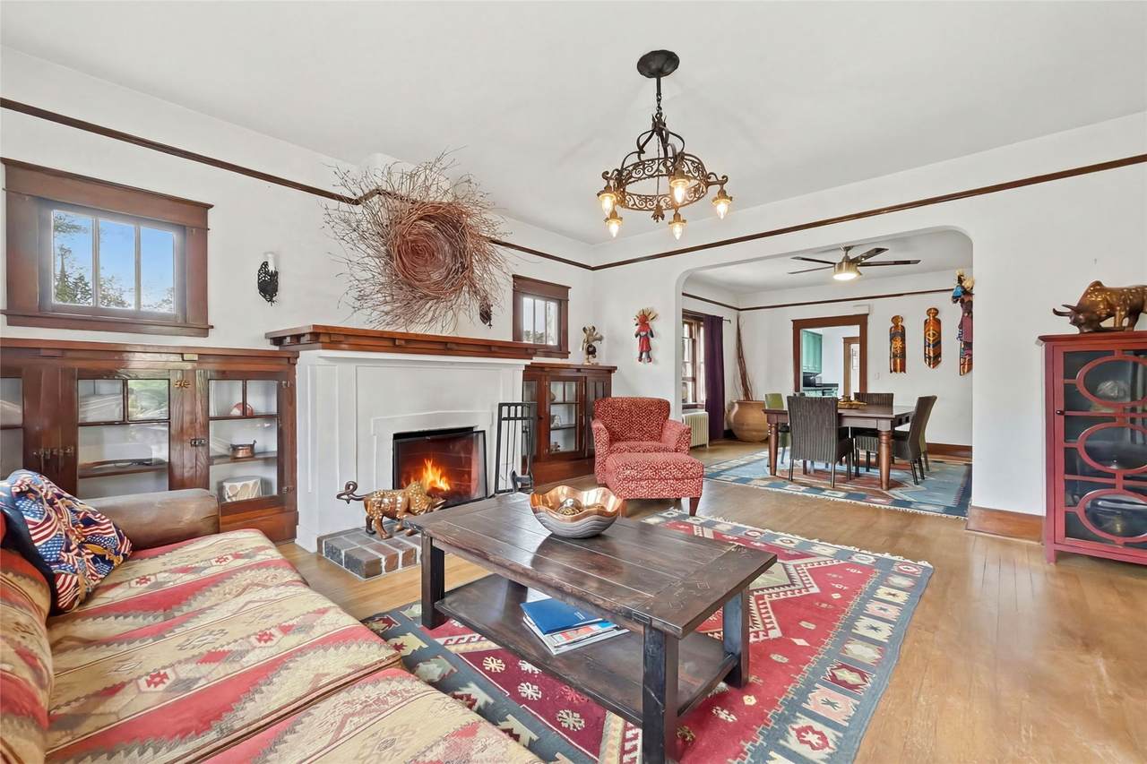 216 E Santa Fe Avenue - Photo 1