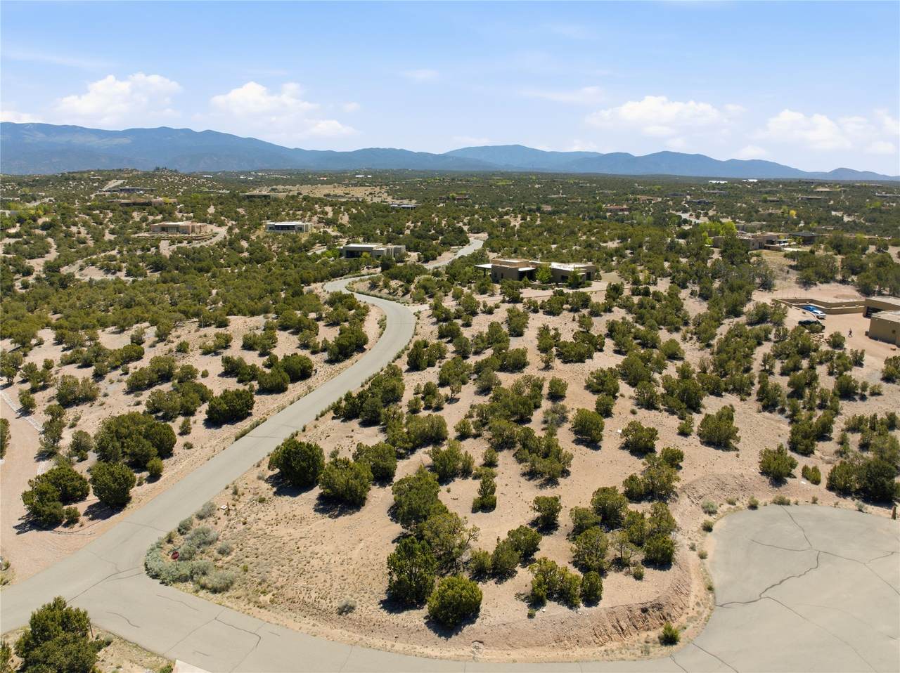 https://bt-photos.global.ssl.fastly.net/santafe/1280_boomver_1_202601954-2.jpg