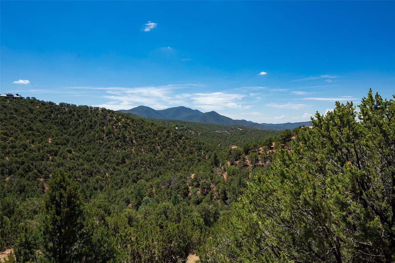 https://bt-photos.global.ssl.fastly.net/santafe/1280_boomver_1_202602197-2.jpg