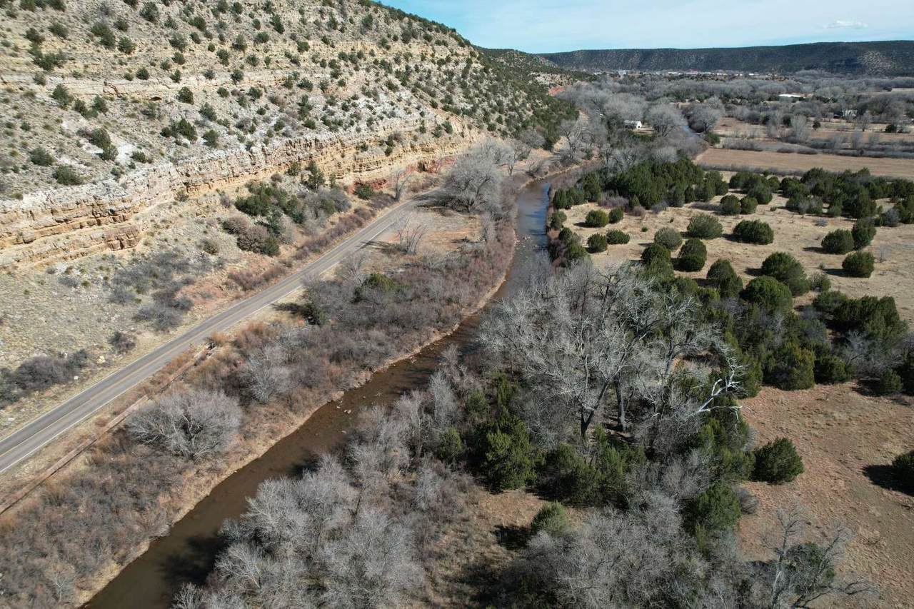 https://bt-photos.global.ssl.fastly.net/santafe/1280_boomver_1_202602201-2.jpg