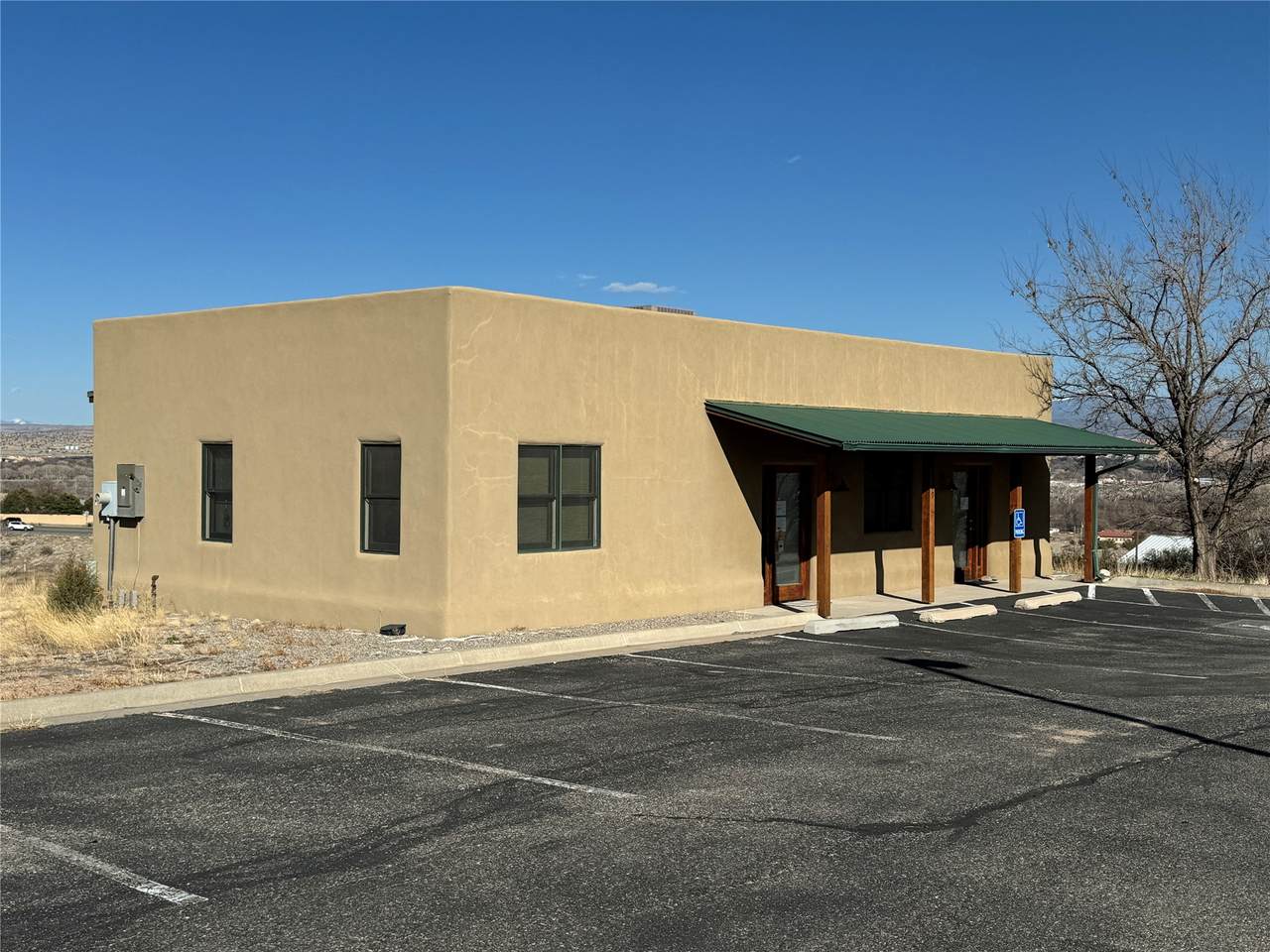 https://bt-photos.global.ssl.fastly.net/santafe/1280_boomver_1_202602301-2.jpg