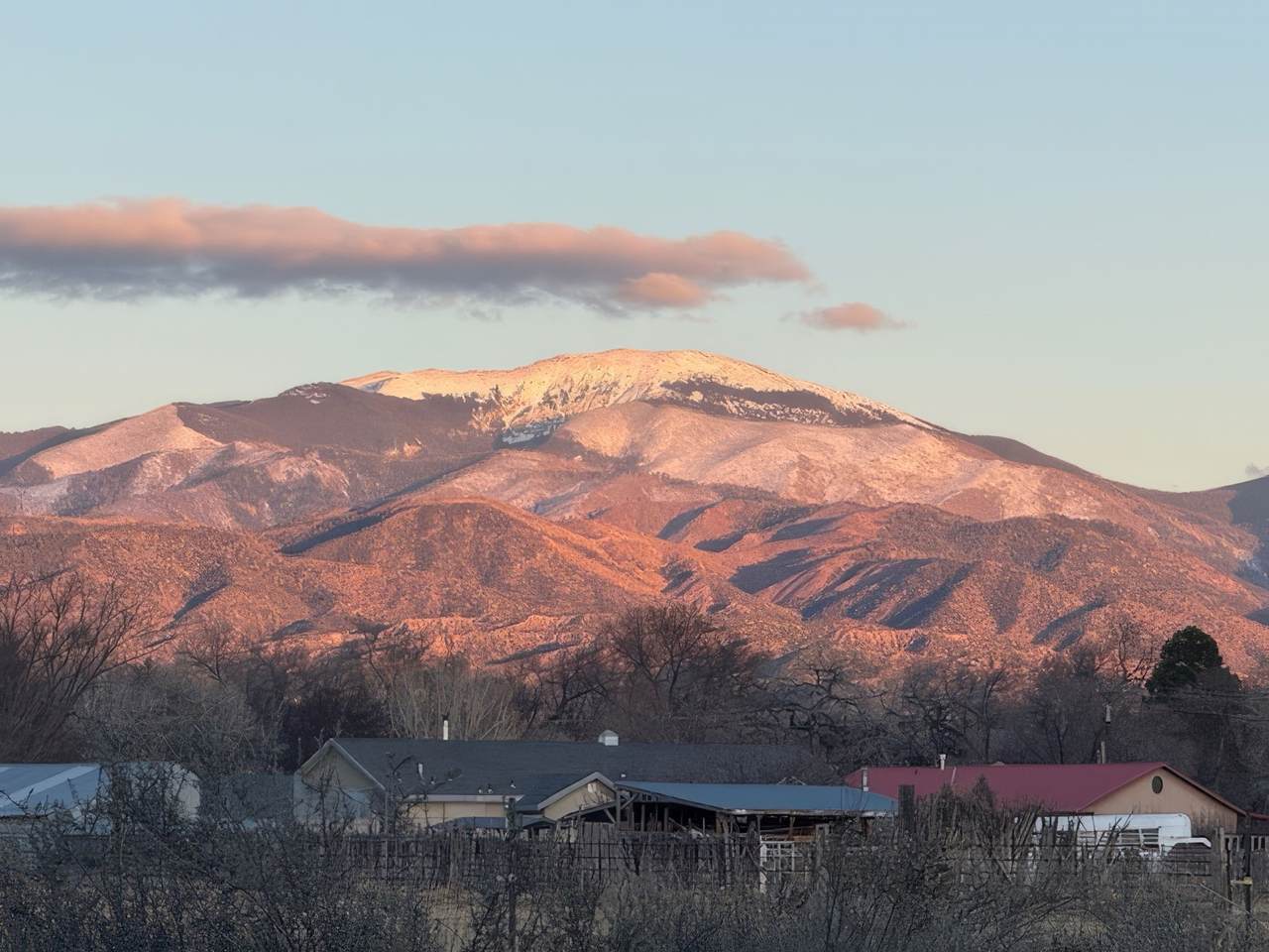 https://bt-photos.global.ssl.fastly.net/santafe/1280_boomver_1_202602448-2.jpg