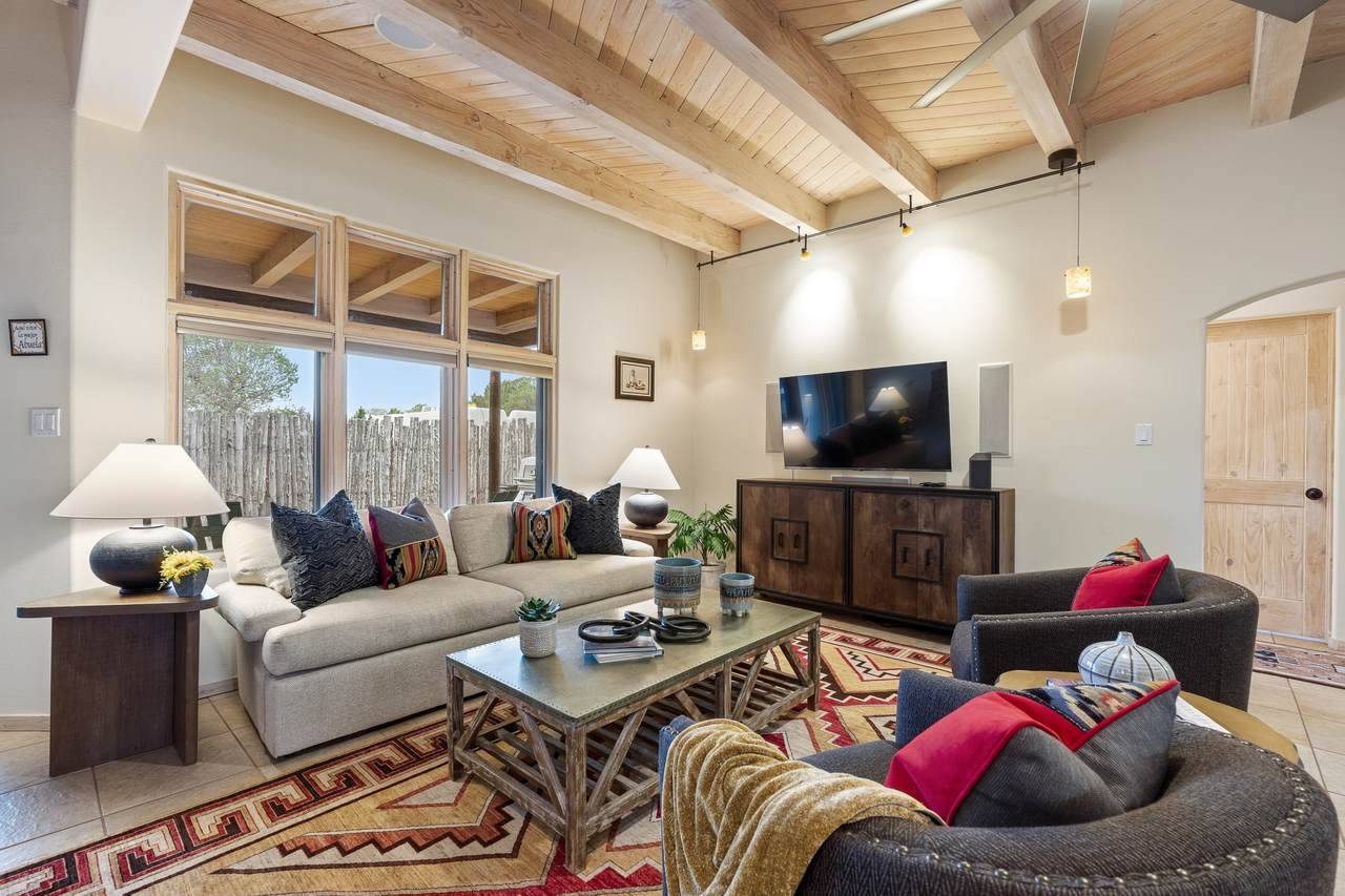 778 Camino Francisca - Photo 1