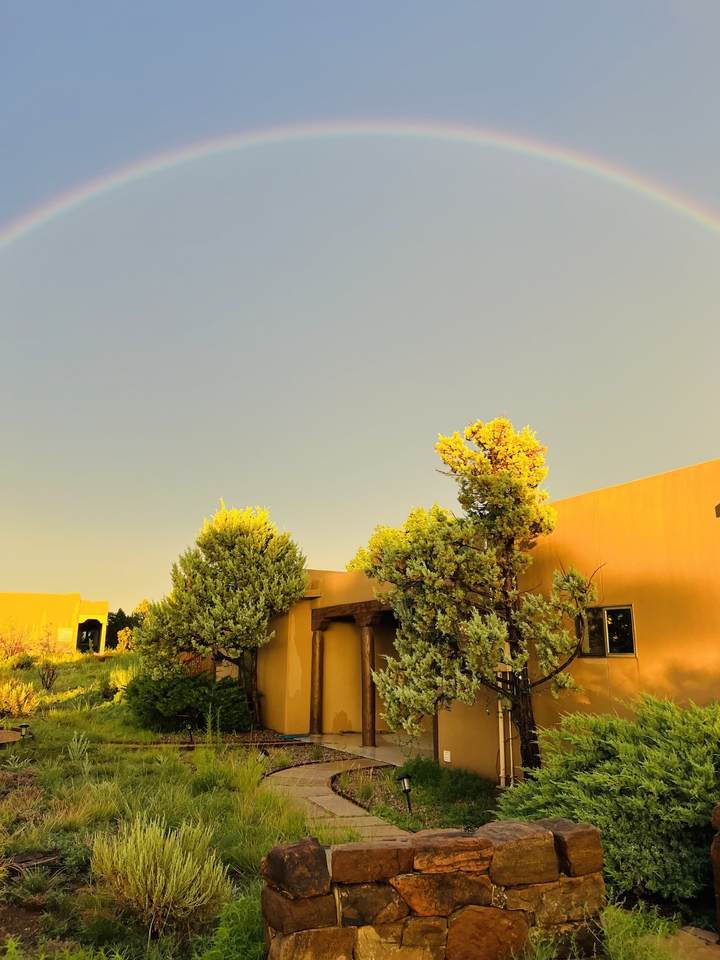 https://bt-photos.global.ssl.fastly.net/santafe/1280_boomver_1_202602657-2.jpg