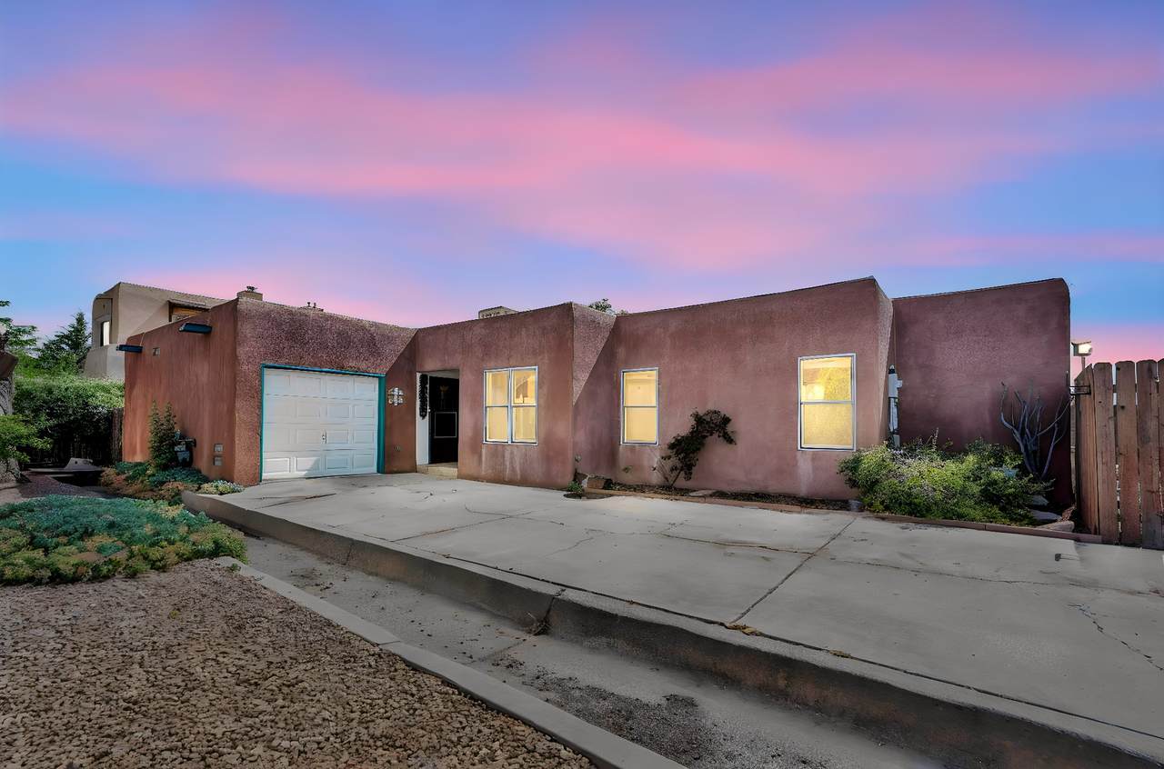 2450 Calle Contessa - Photo 1