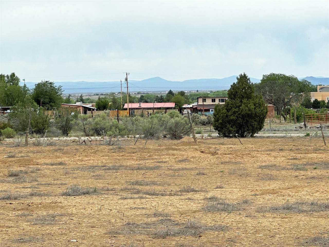 https://bt-photos.global.ssl.fastly.net/santafe/1280_boomver_1_202602694-2.jpg