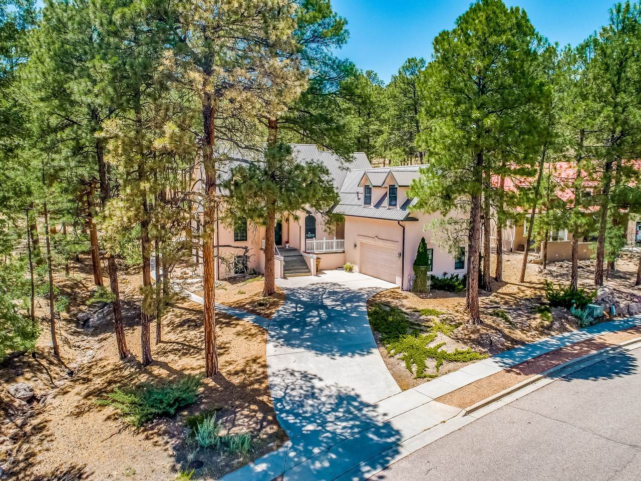 133 Aspen Drive - Photo 1