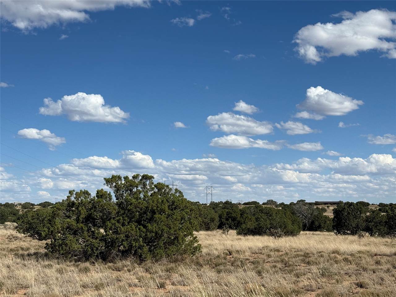 https://bt-photos.global.ssl.fastly.net/santafe/1280_boomver_1_202602928-2.jpg