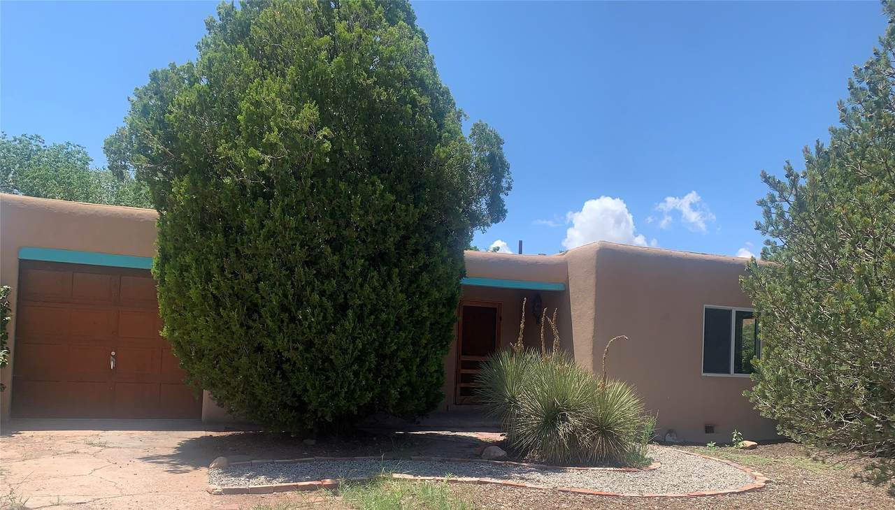 412 Cortez Place - Photo 1