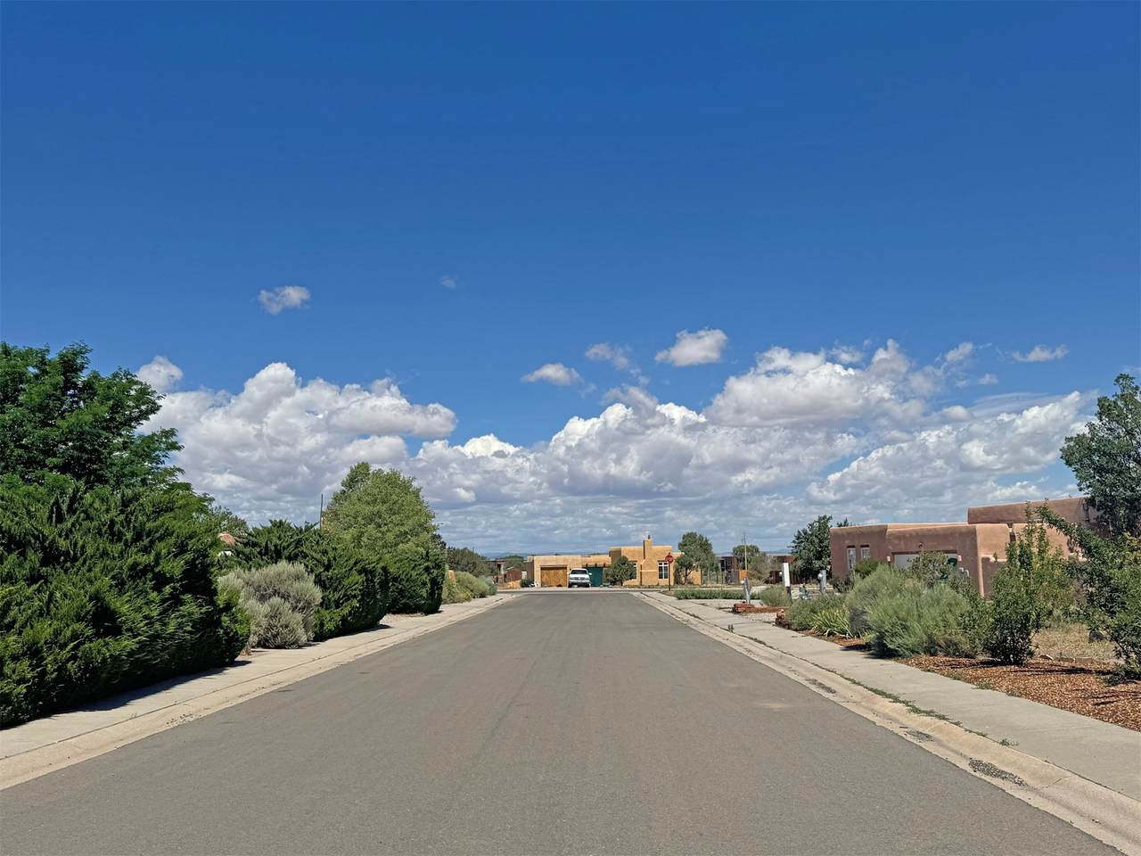 https://bt-photos.global.ssl.fastly.net/santafe/1280_boomver_1_202603043-2.jpg