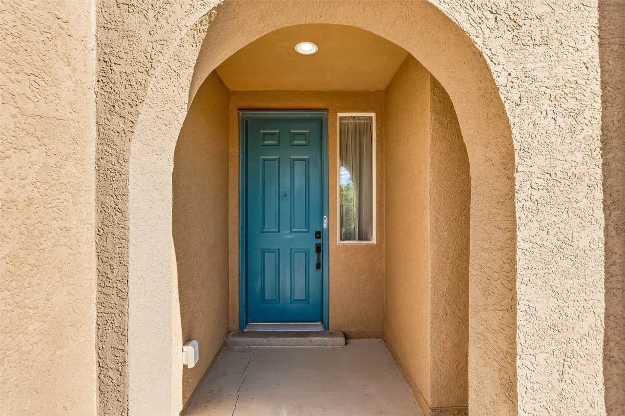 https://bt-photos.global.ssl.fastly.net/santafe/1280_boomver_1_202603086-2.jpg