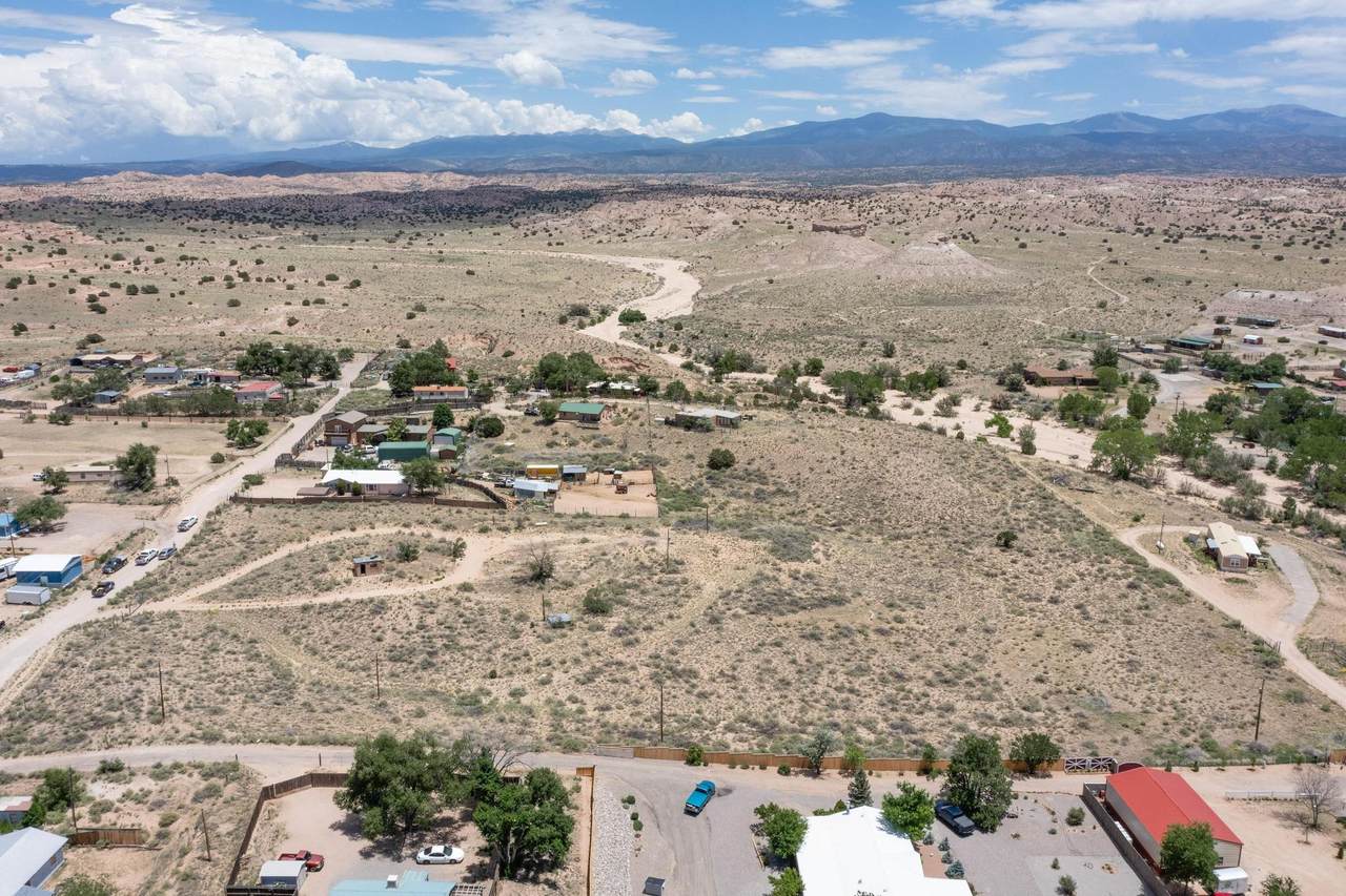 https://bt-photos.global.ssl.fastly.net/santafe/1280_boomver_1_202603207-2.jpg