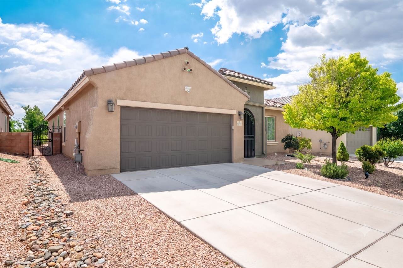 4680 Hojas Verdes - Photo 1