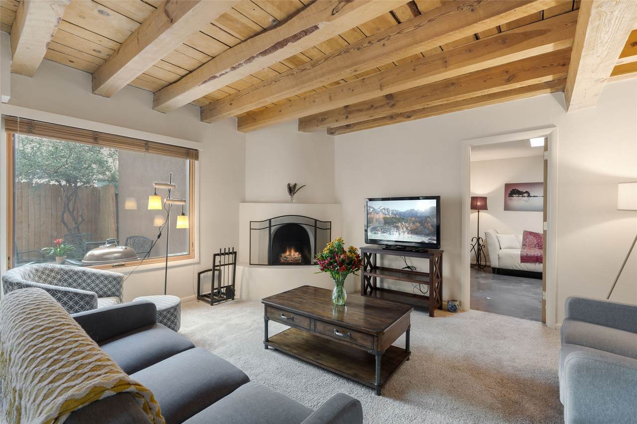 1043 Don Diego Avenue - Photo 1