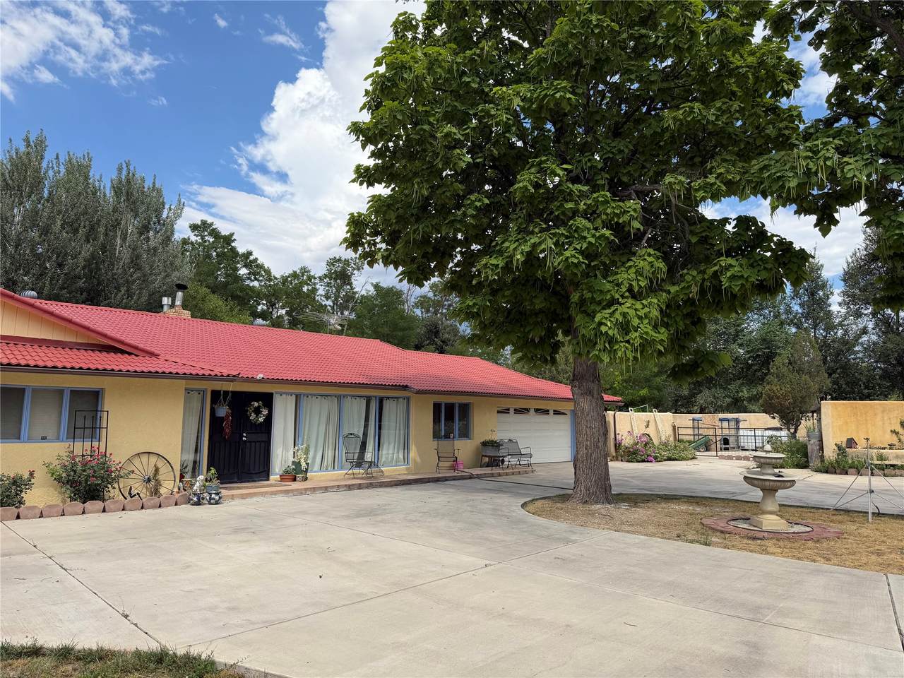53 Bouquet Lane - Photo 1