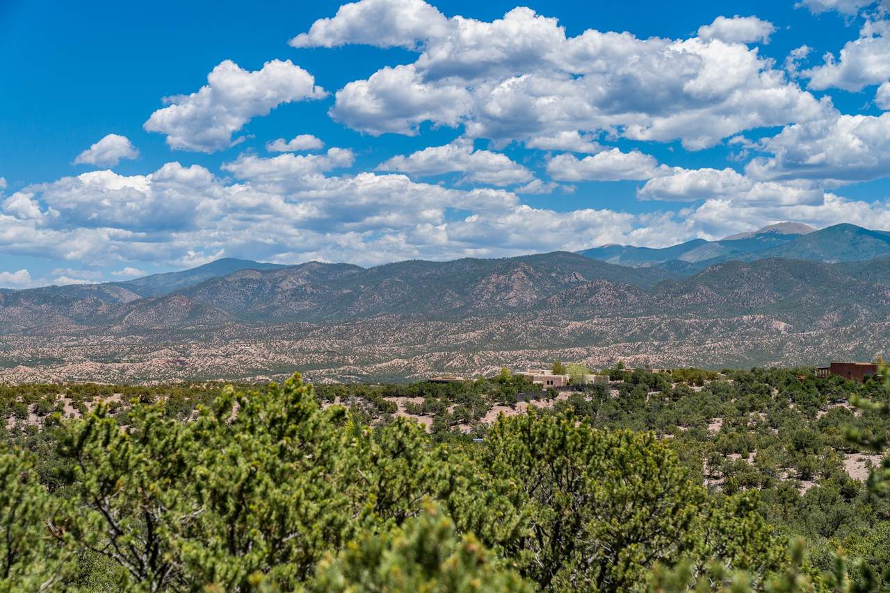 https://bt-photos.global.ssl.fastly.net/santafe/1280_boomver_1_202603311-2.jpg