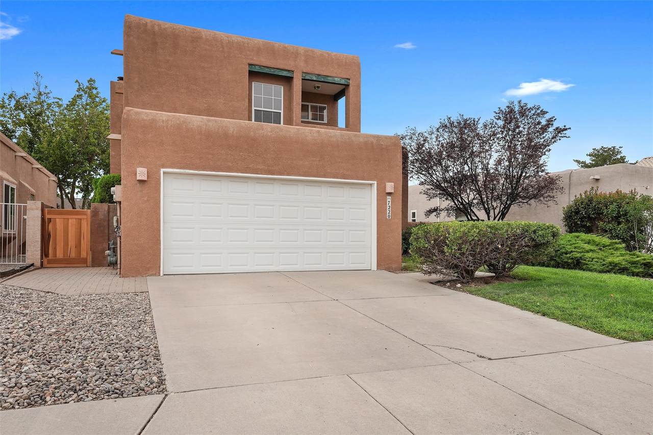 7220 Gallinas Avenue - Photo 1