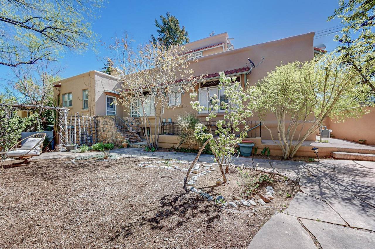 728 Don Gaspar - Photo 1