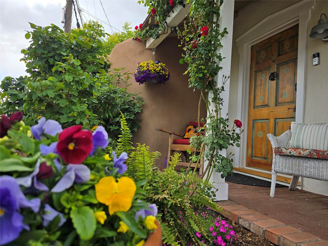 https://bt-photos.global.ssl.fastly.net/santafe/1280_boomver_1_202603532-2.jpg