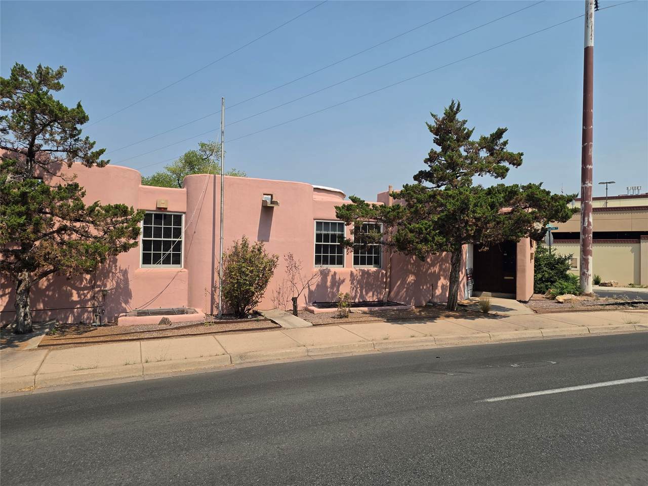 https://bt-photos.global.ssl.fastly.net/santafe/1280_boomver_1_202603583-2.jpg