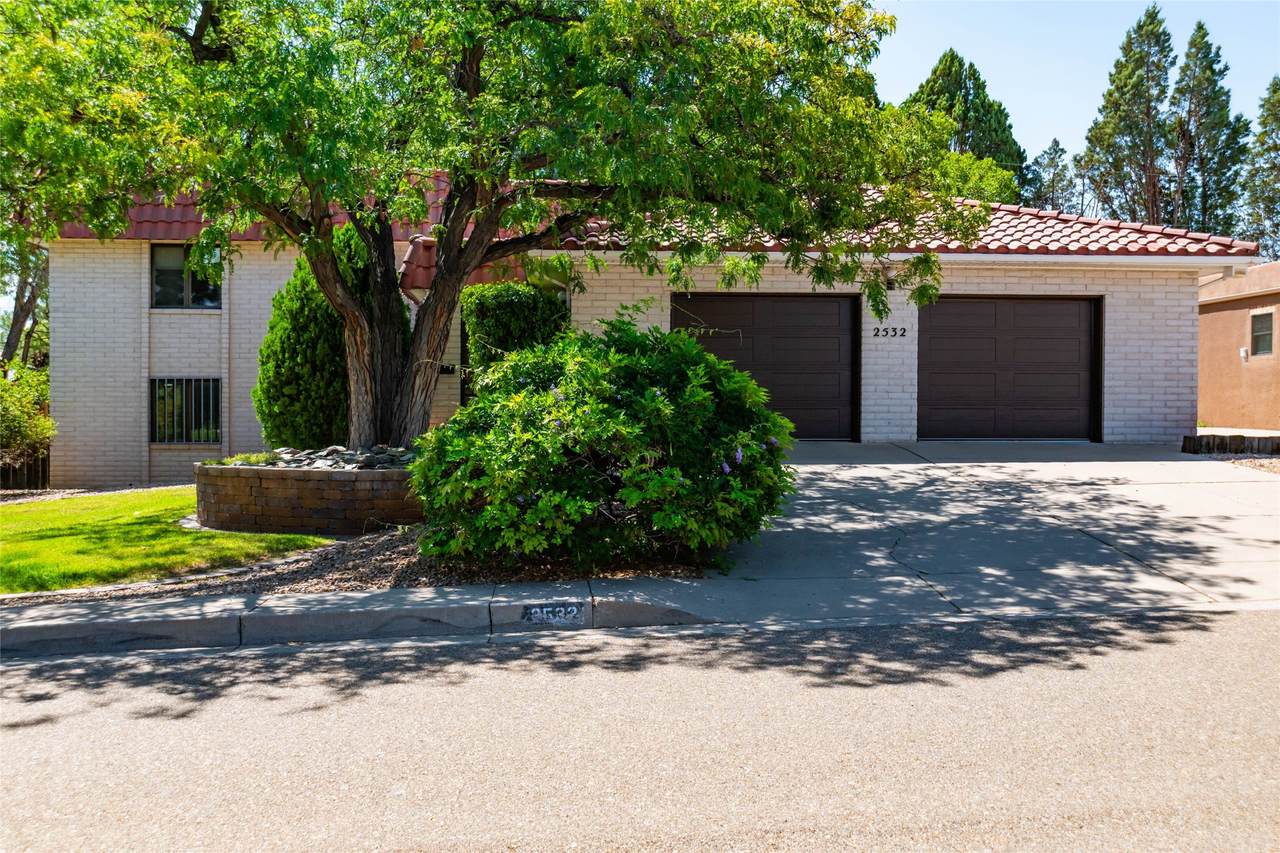 2532 Harold Place - Photo 1