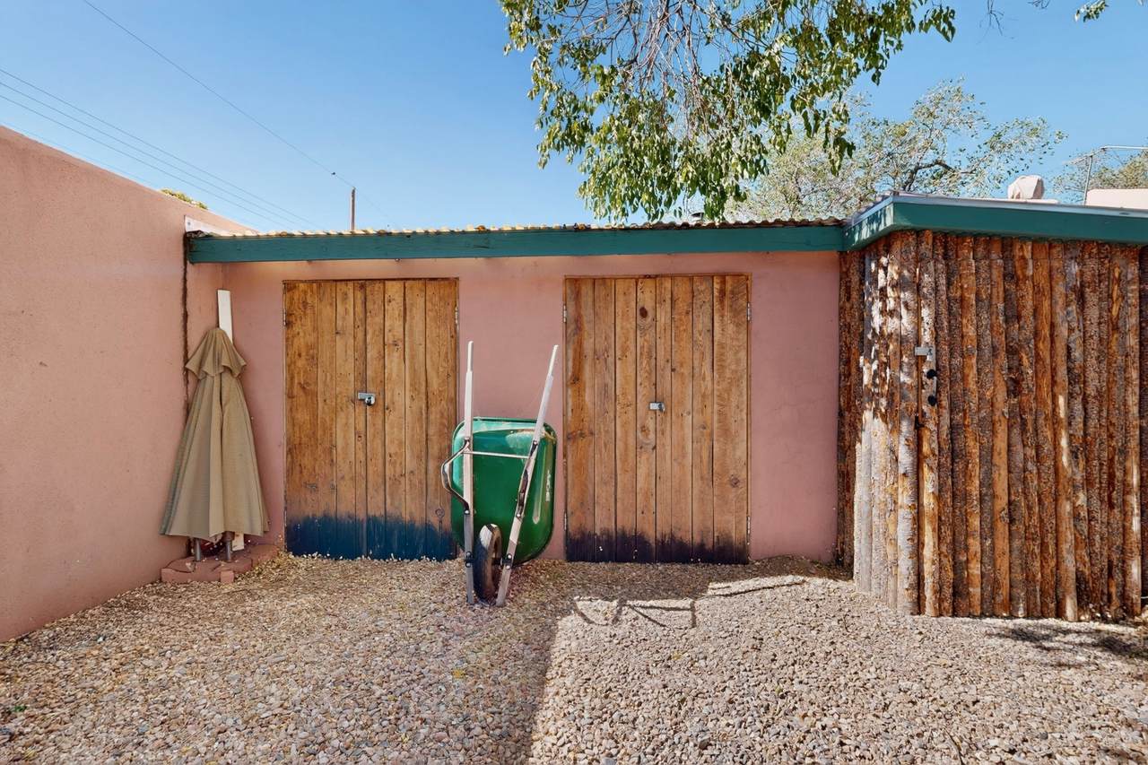 https://bt-photos.global.ssl.fastly.net/santafe/1280_boomver_1_202603698-2.jpg