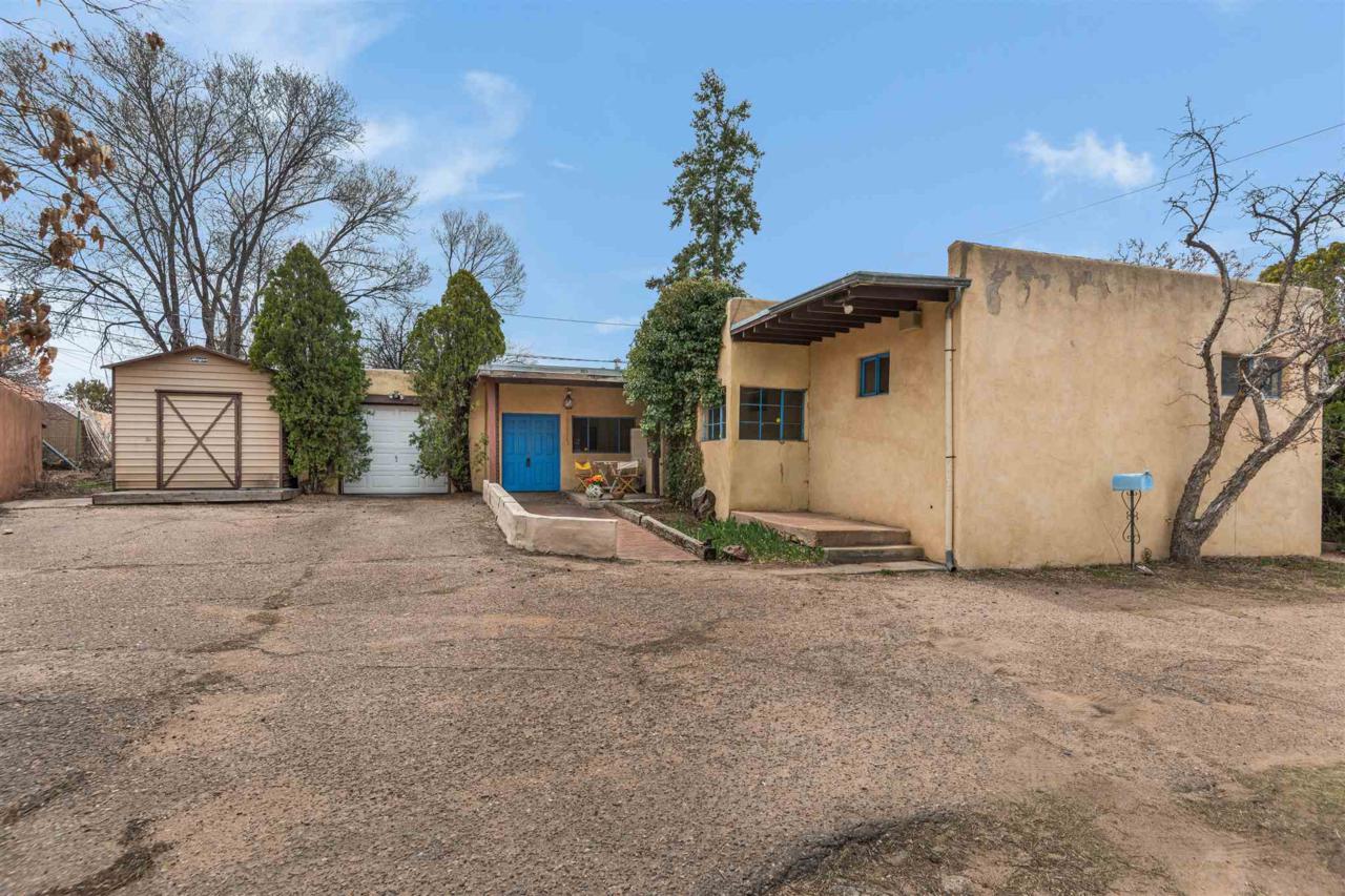 901 Galisteo - Photo 1