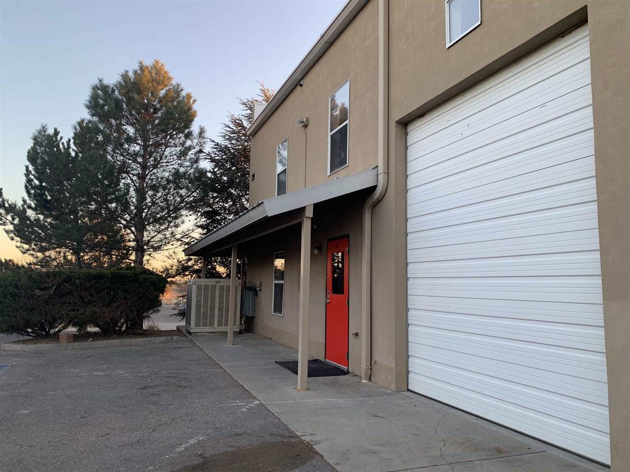 21 Bisbee Ct - Photo 1