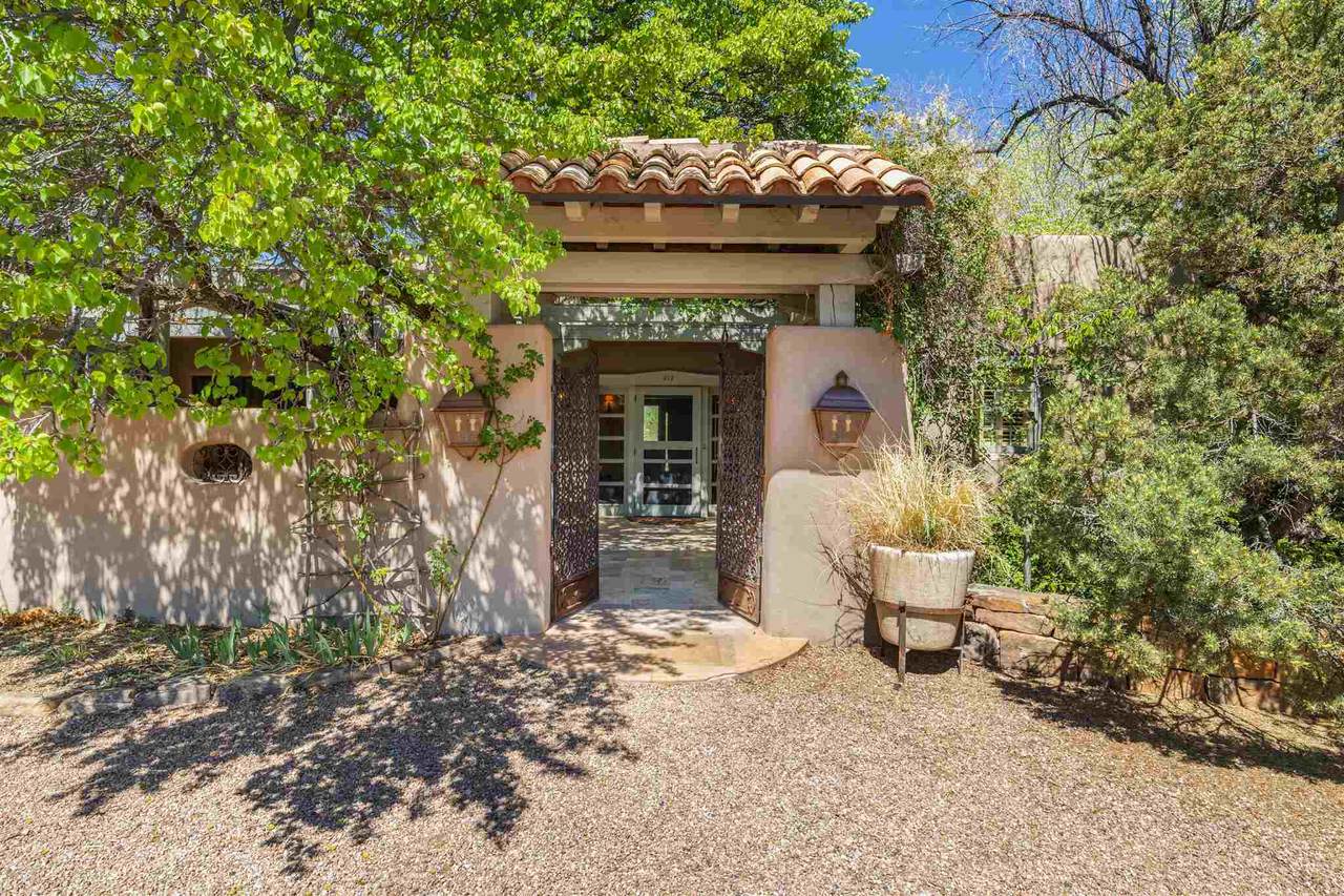 319 Camino Encantado - Photo 1
