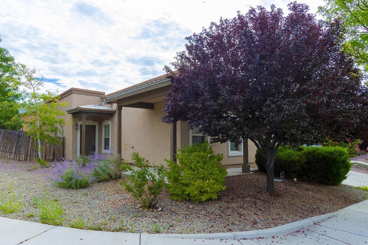 4603 Solecito Loop - Photo 1
