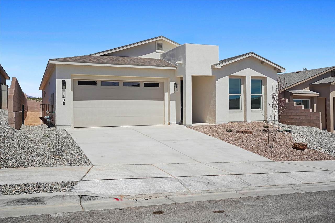 139 Mirador Boulevard - Photo 1