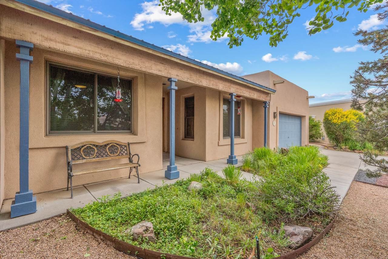 3 Periwinkle Place - Photo 1