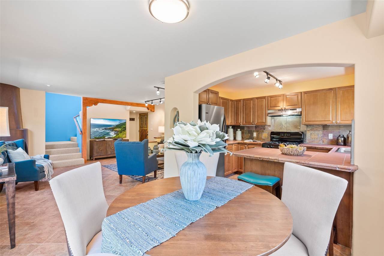 541 Alameda Street - Photo 1