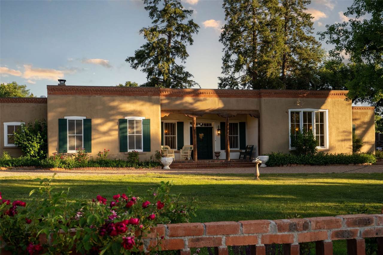 614 Acequia Madre - Photo 1
