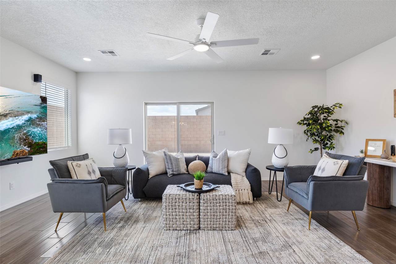 6200 White Hawk Drive - Photo 1