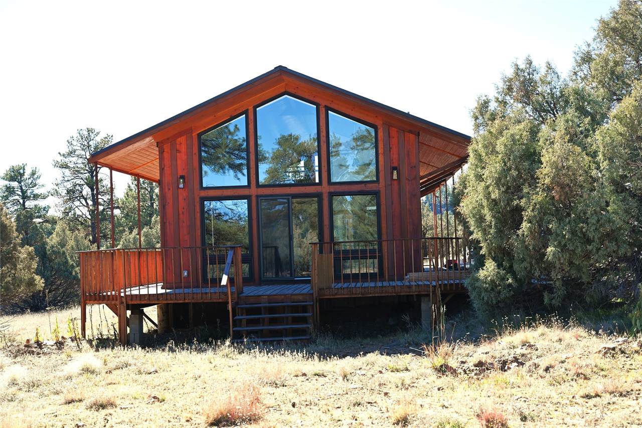 403 Shroyer - Photo 1