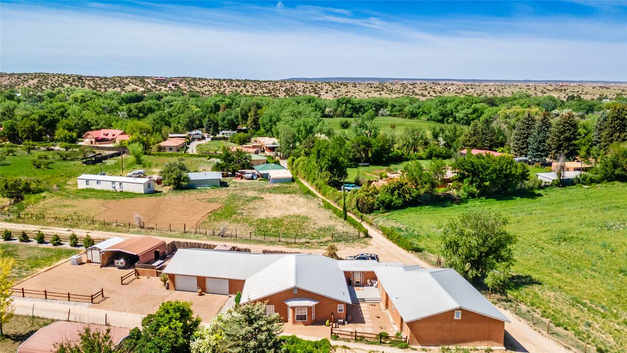 2 Short Road - Photo 1