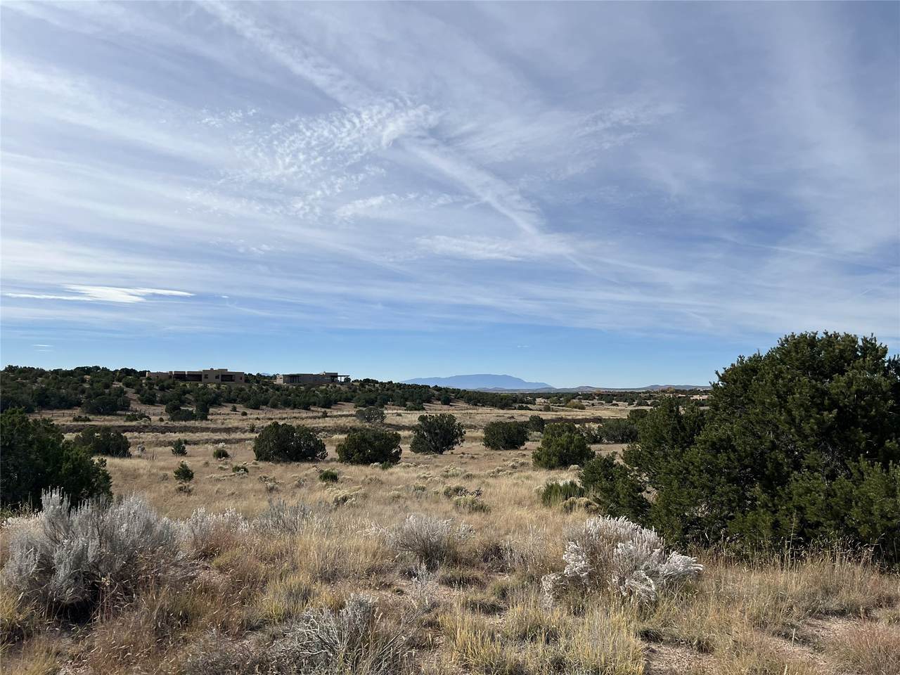 https://bt-photos.global.ssl.fastly.net/santafe/1280_boomver_2_202503814-2.jpg