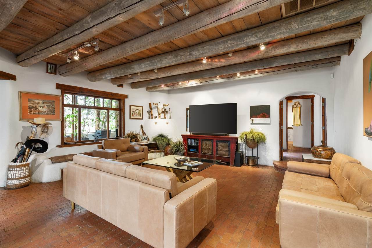 106 Camino Espejo - Photo 1