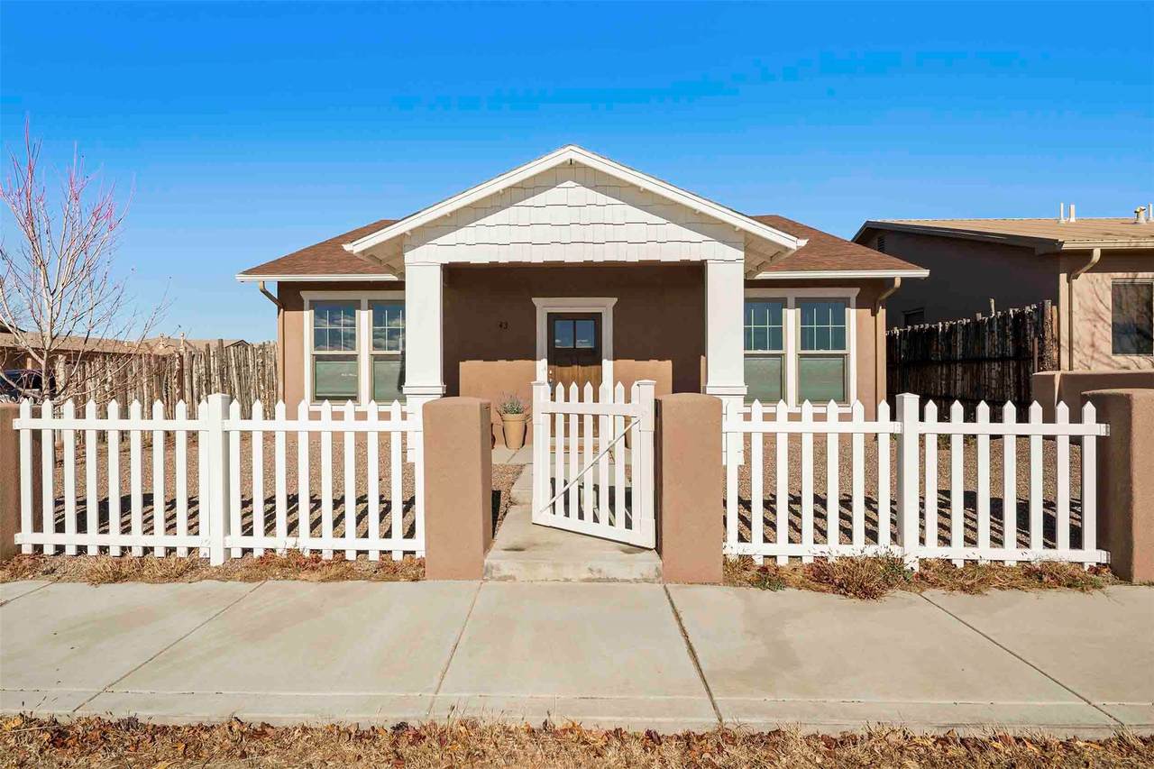 43 Craftsman Road - Photo 1