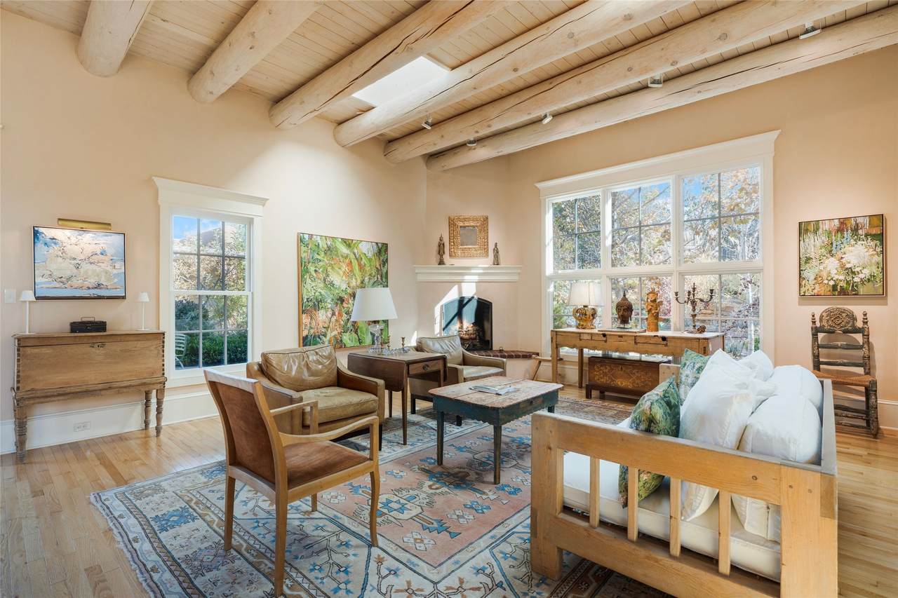 1888 Moonlight Drive - Photo 1