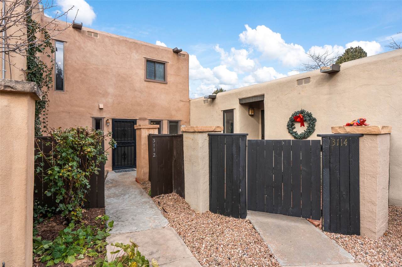 3112 Plaza Blanca - Photo 1