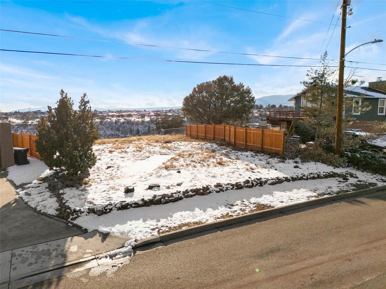 881 Camino Encantado - Photo 1