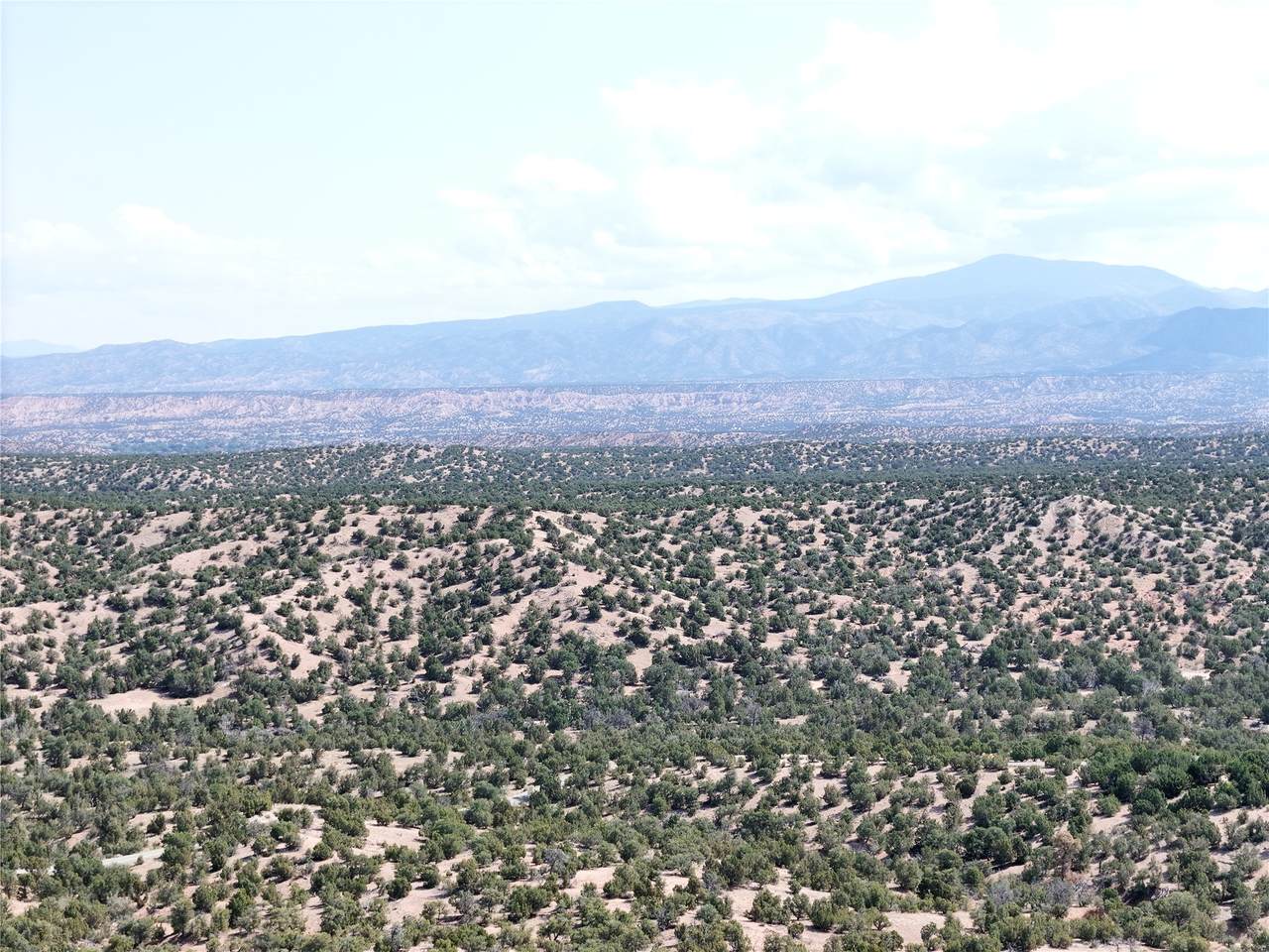 https://bt-photos.global.ssl.fastly.net/santafe/1280_boomver_2_202600029-2.jpg