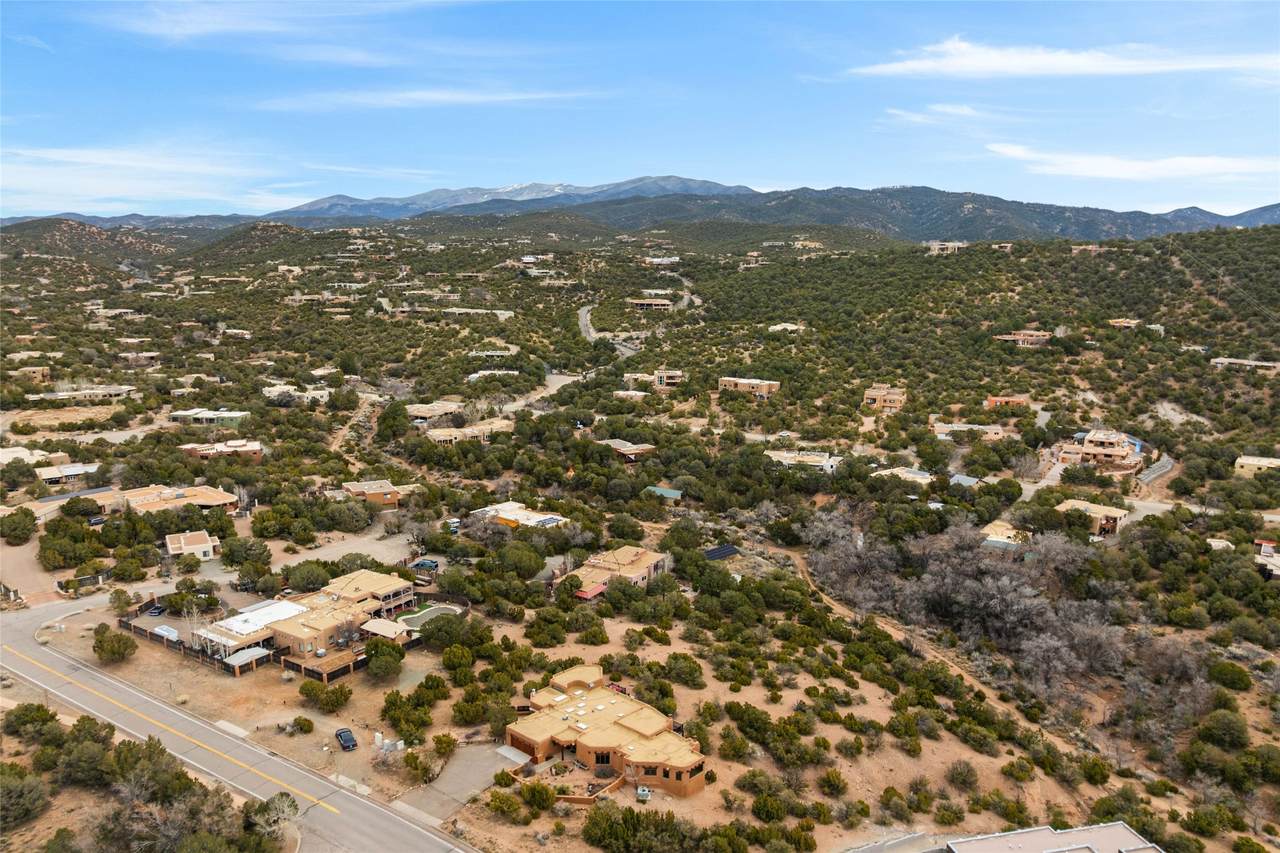 https://bt-photos.global.ssl.fastly.net/santafe/1280_boomver_2_202600045-2.jpg