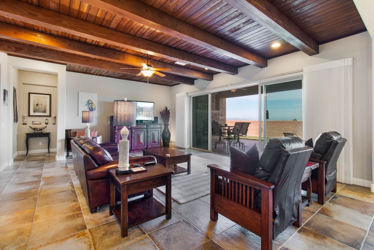 4719 Las Plazuelas - Photo 1