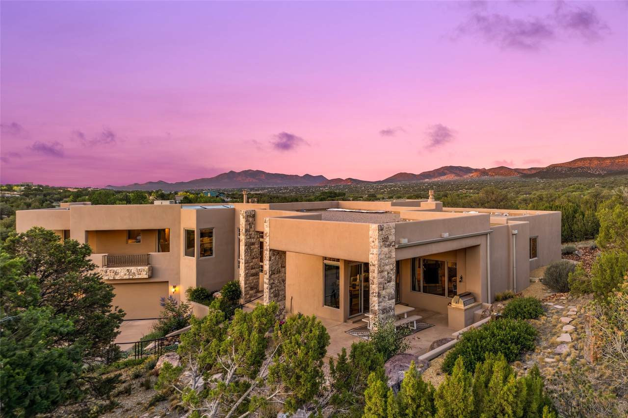 2 Concha Court - Photo 1